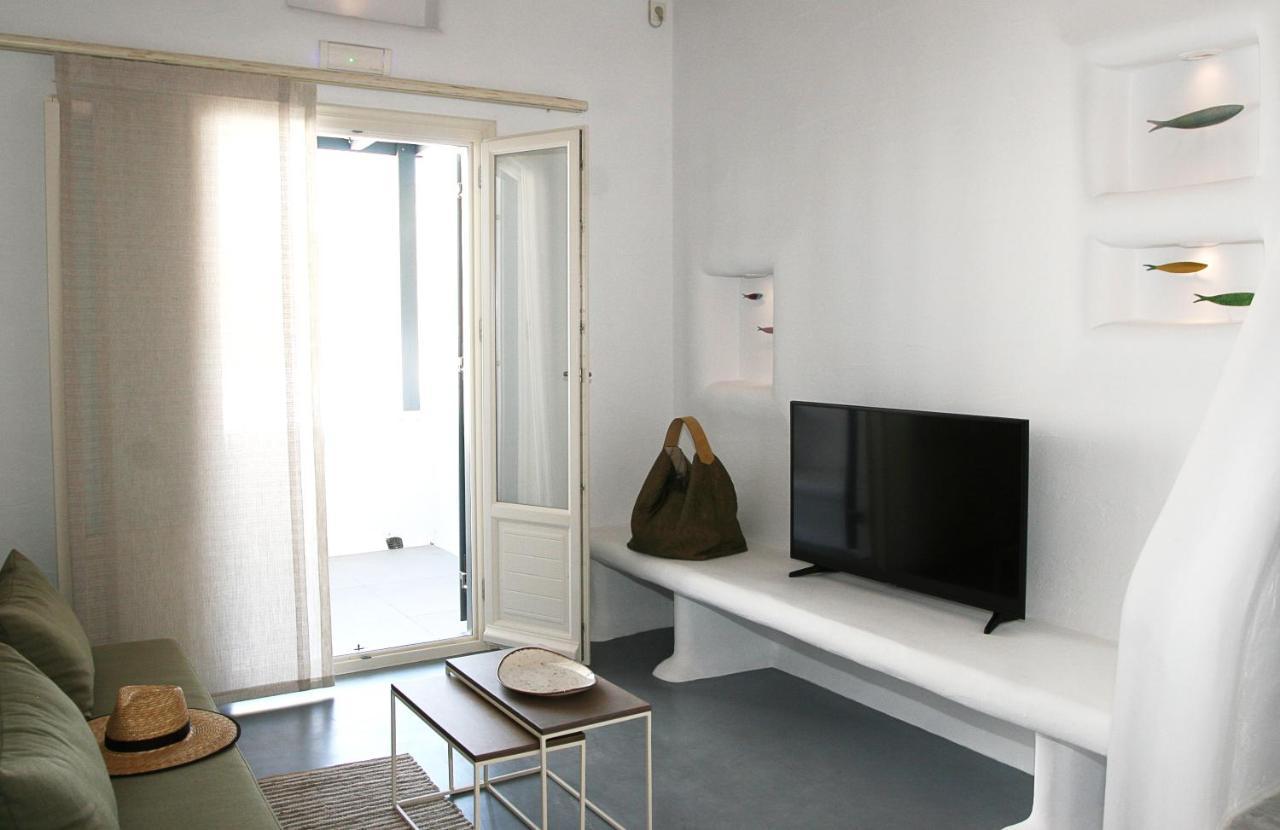 5 Traditional Suites Livadi  Buitenkant foto