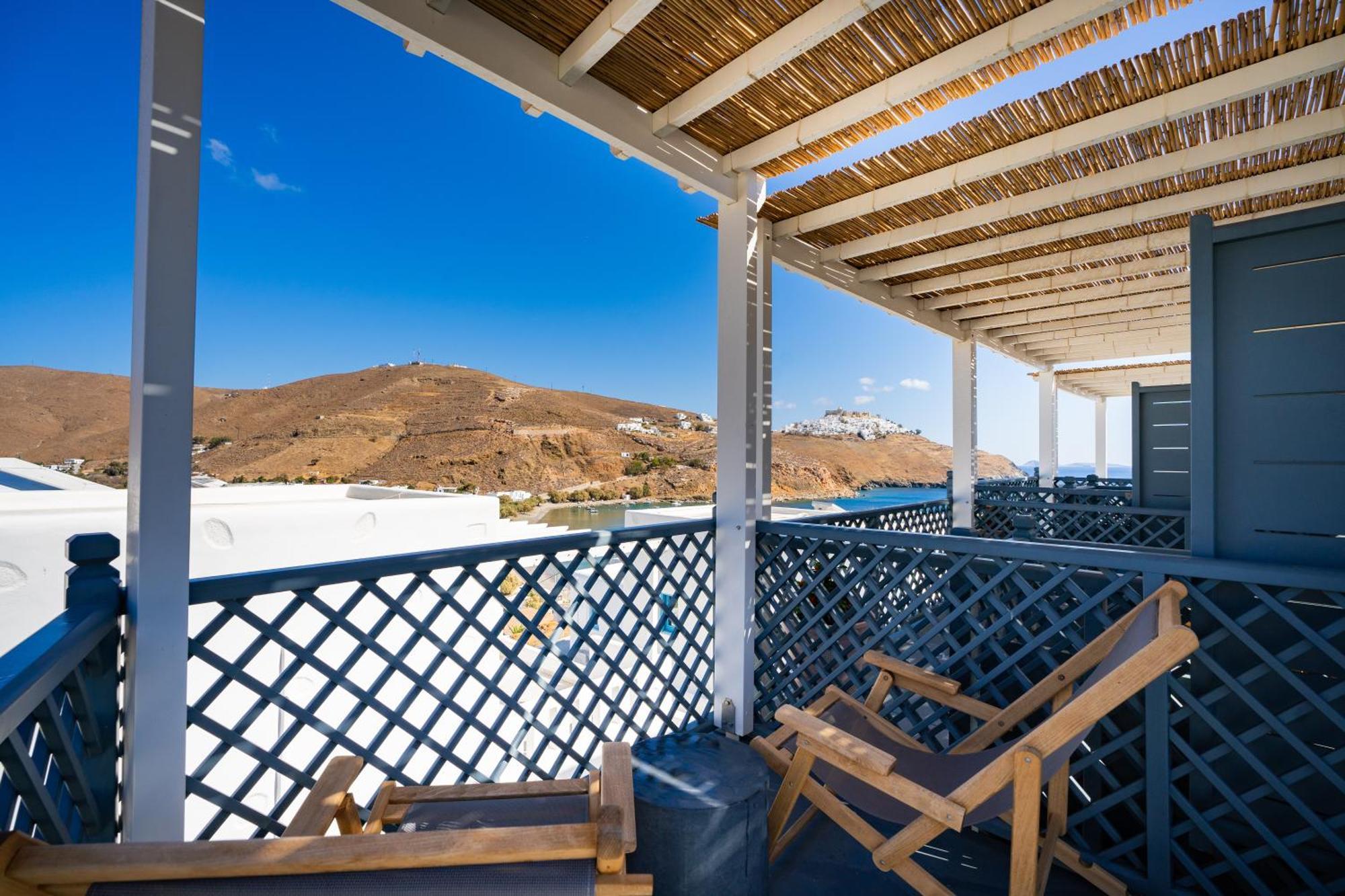 5 Traditional Suites Livadi  Buitenkant foto