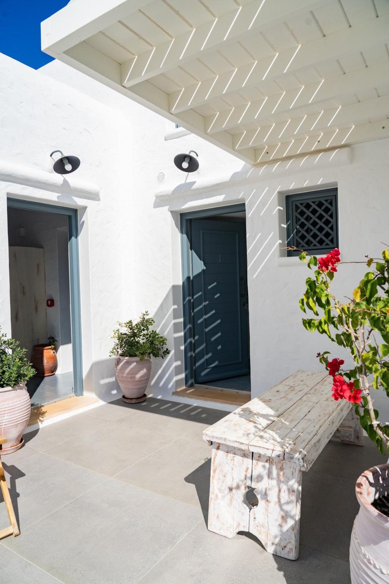 5 Traditional Suites Livadi  Buitenkant foto