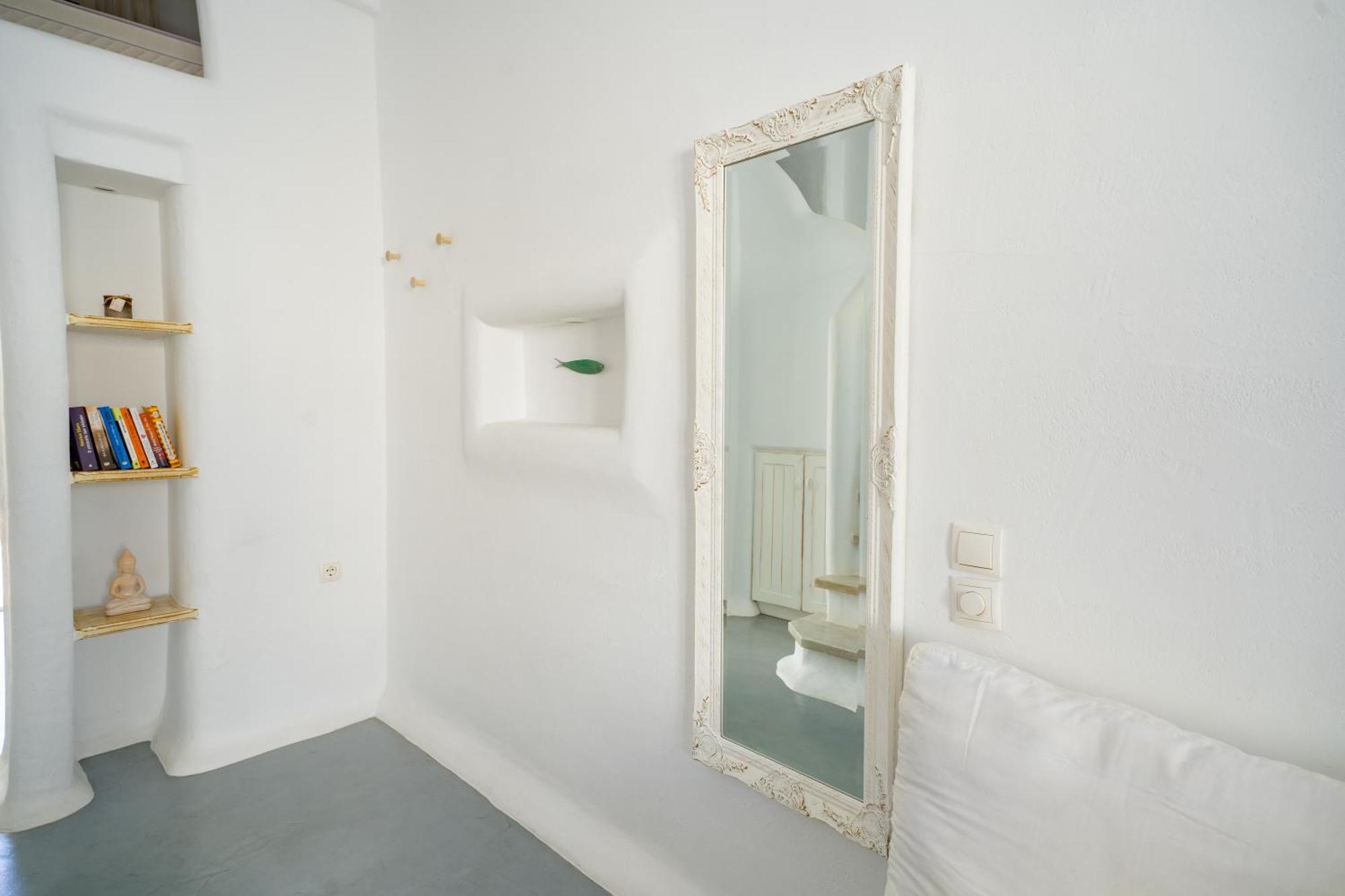 5 Traditional Suites Livadi  Buitenkant foto